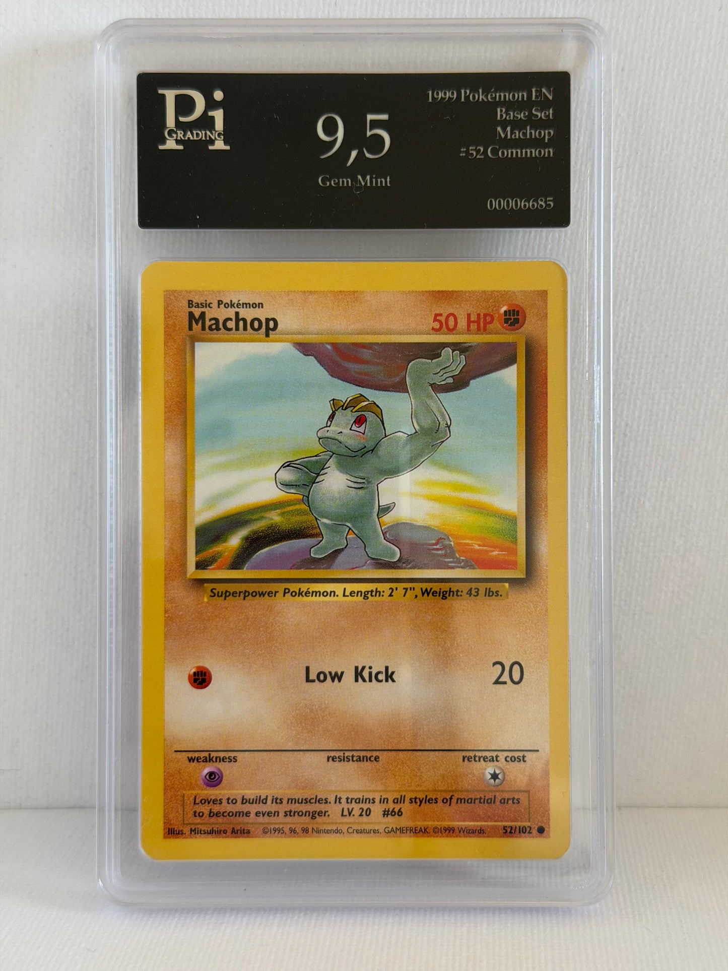 Machop #52/102 Base Set (EN) – Pi Grading 9.5 Gem Mint